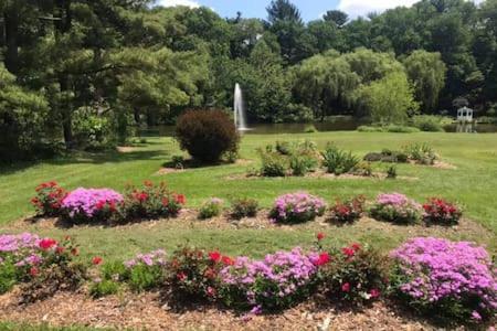 Spacious Upstairs 1Bed- Walking Distance To Beach Outlet Mall Michigan City Exteriör bild
