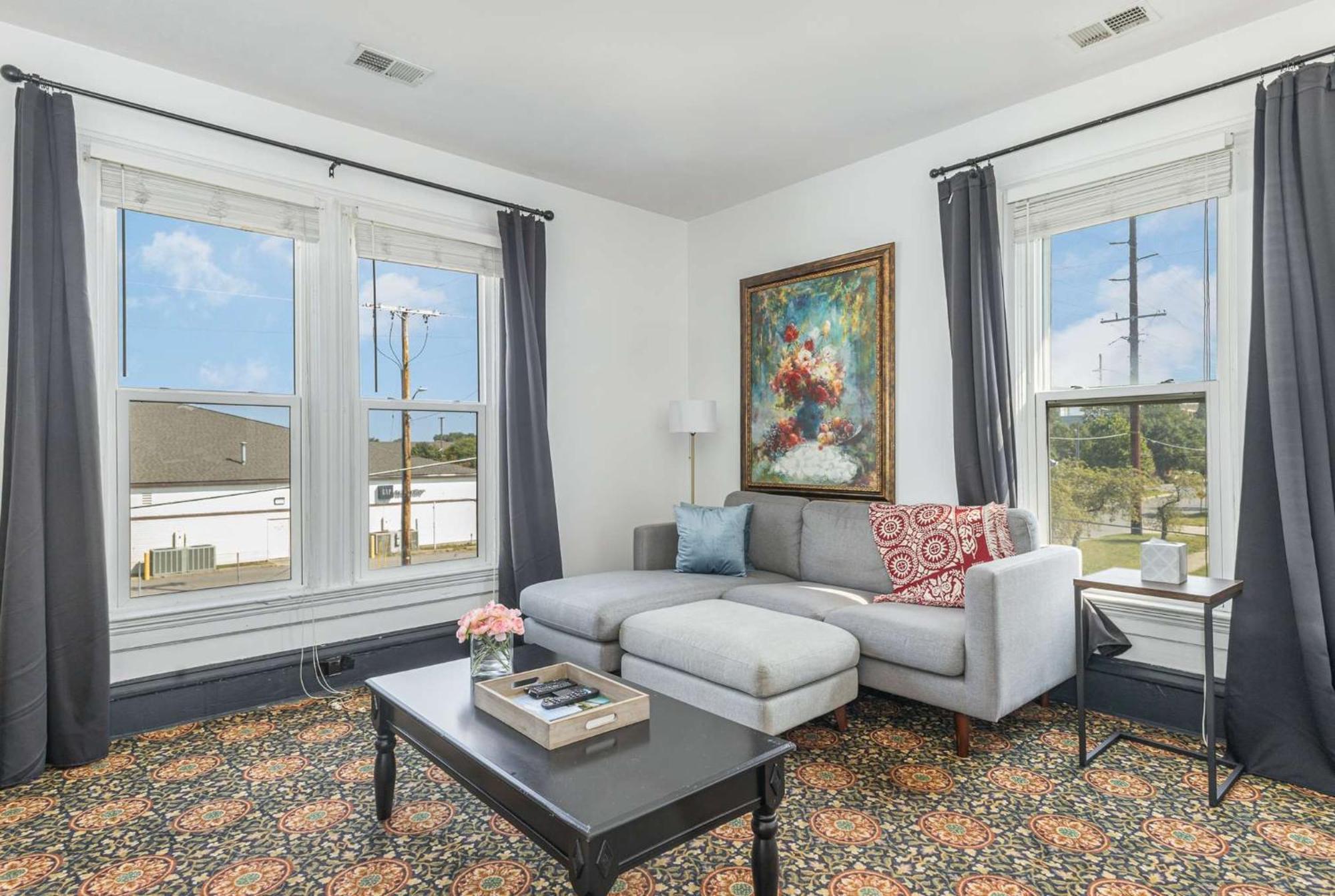 Spacious Upstairs 1Bed- Walking Distance To Beach Outlet Mall Michigan City Exteriör bild
